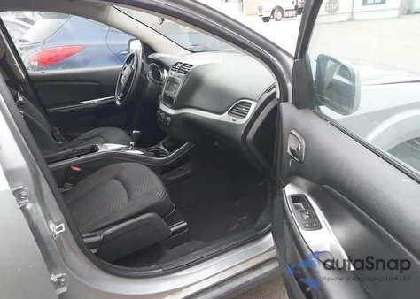 2016 Dodge Journey Sxt z USA, uszkodzony, nr VIN 3C4PDCBB3GT181255